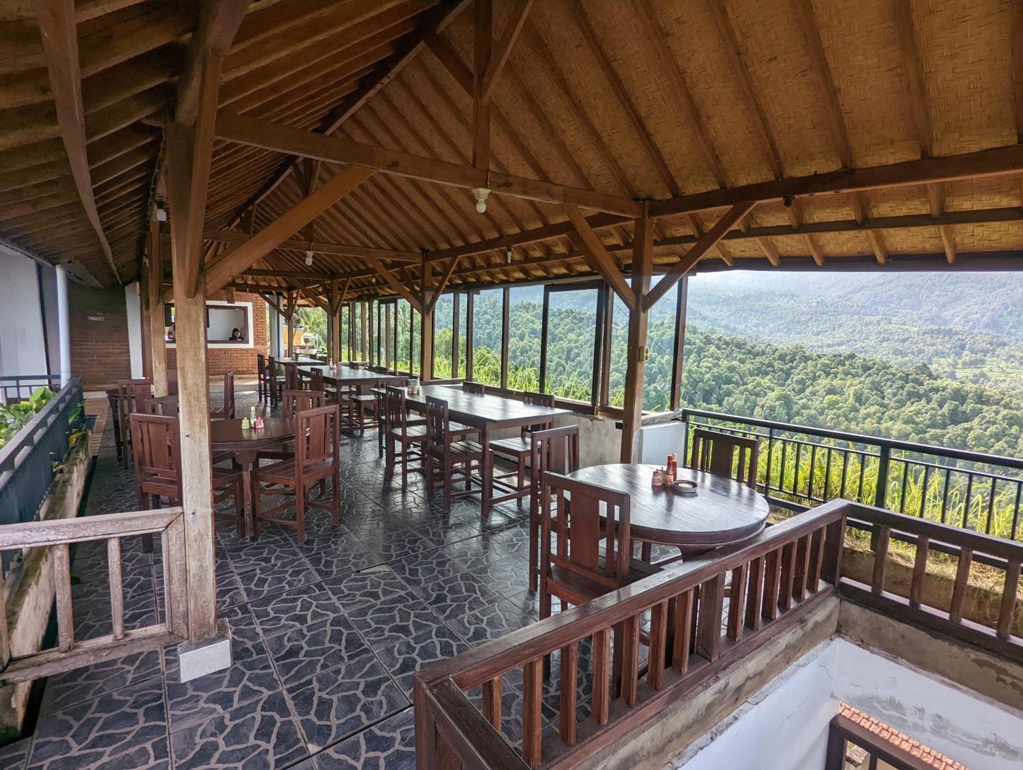 Bali Munduk Delux Bungalow Villa ซีงาราจา ภายนอก รูปภาพ